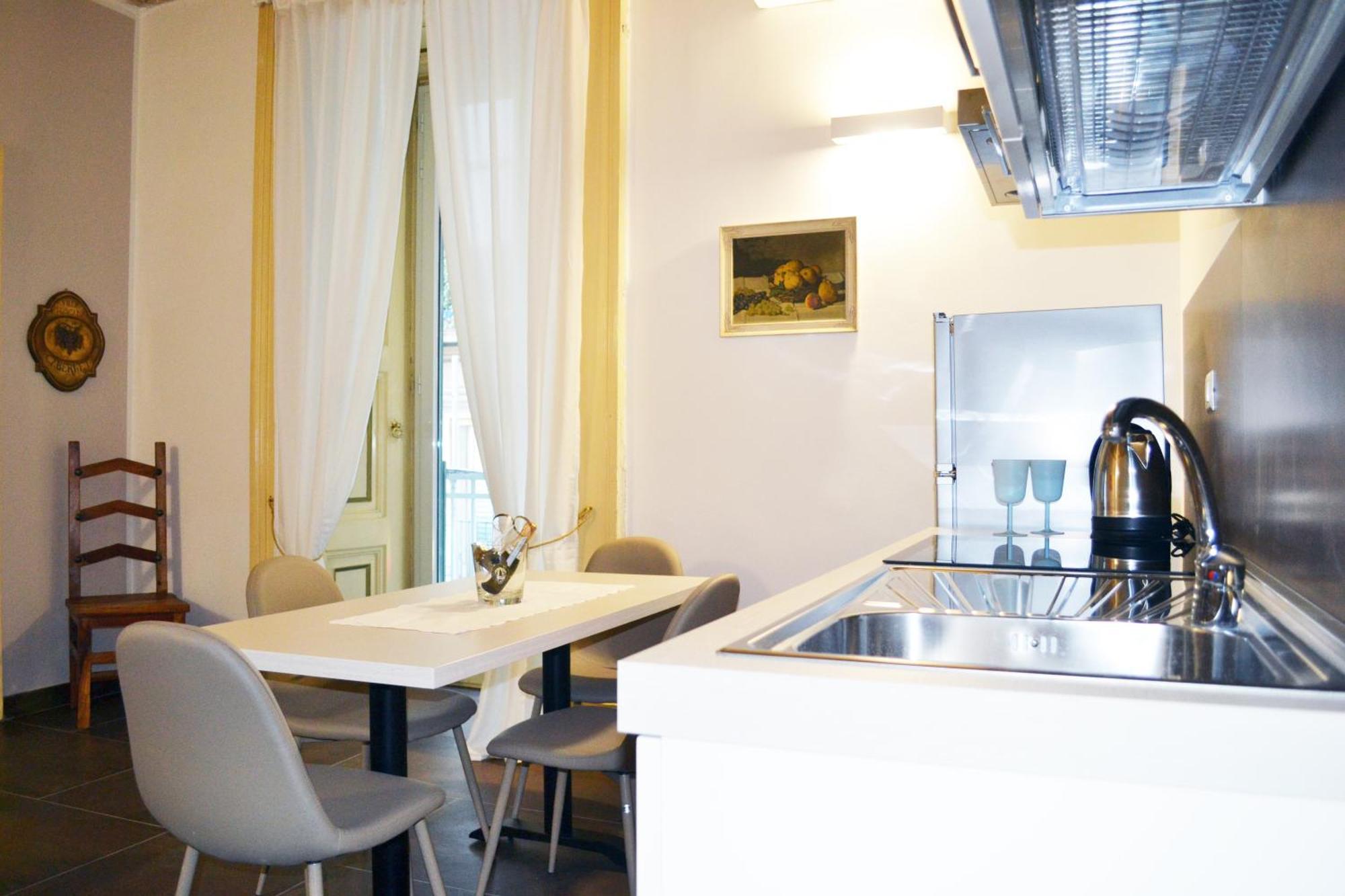 questo rinascimento CASA NEWMAN Napoli Esterno foto